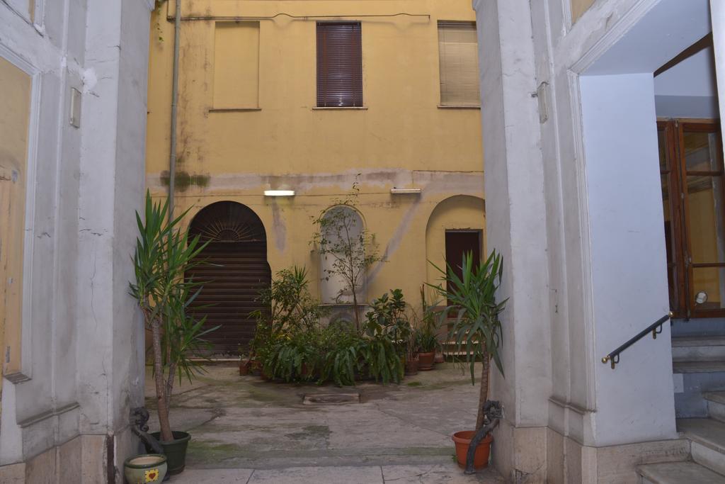 B&B La Casa Di Patty Rome Exterior photo